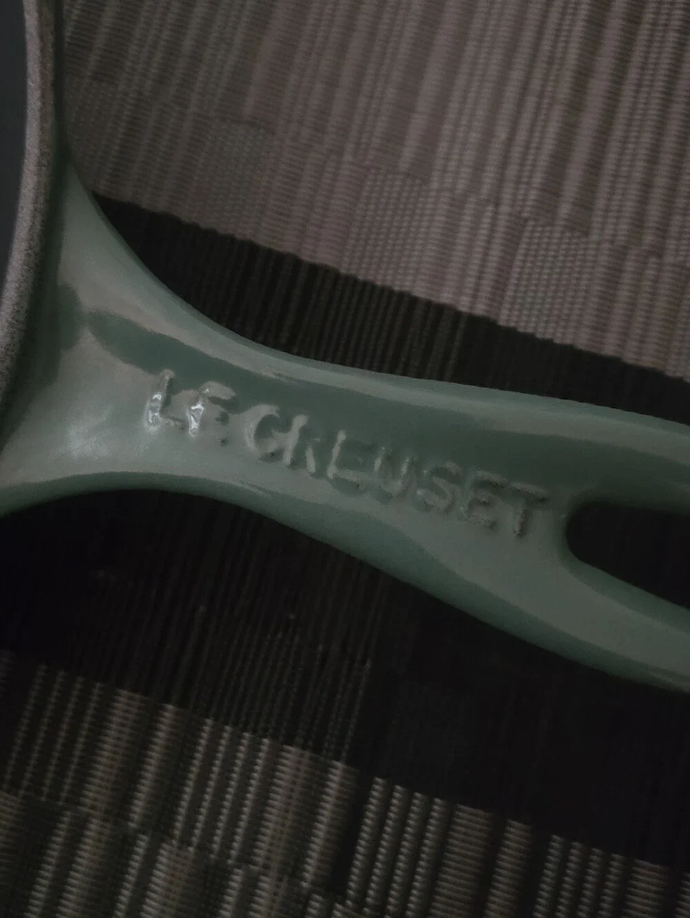 Le Creuset Enameled Cast Iron Skillet - Artichaut (Gray-Green)